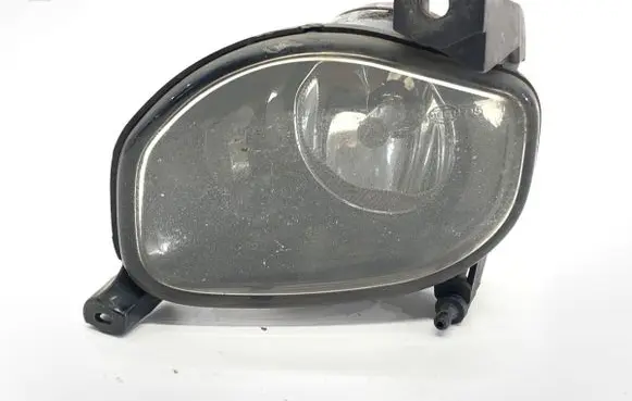 Toyota Avensis T250 Front fog light 81220-05060