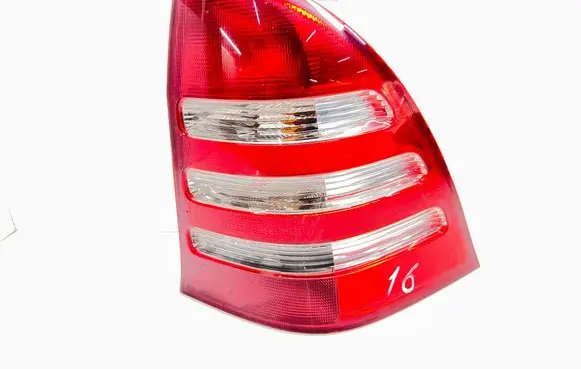 Mercedes-Benz C W203 Rear/tail lights A2038201264