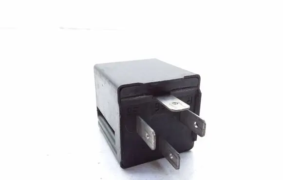 Audi 80 90 S2 B4 Hazard warning light relay 00488501 443951307A