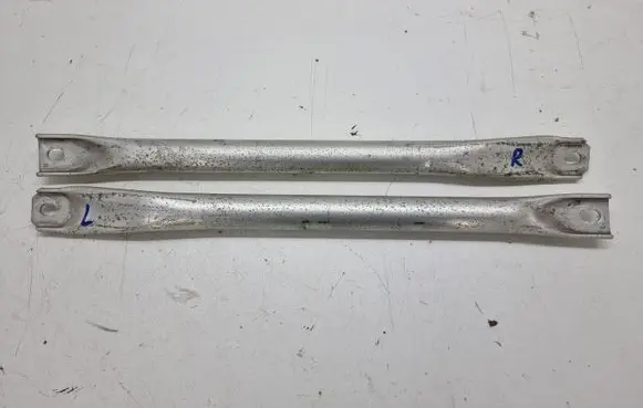 BMW 5 F10 F11 Other engine bay part 7180316 7180315
