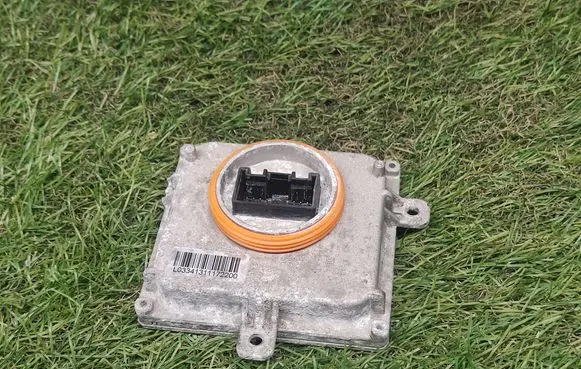 Audi A3 S3 8V Headlight ballast module Xenon 4G0907397P