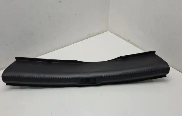 Audi A5 8T 8F Trunk/boot sill cover protection 8T0863471