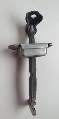 Toyota Auris E180 Rear door check strap stopper