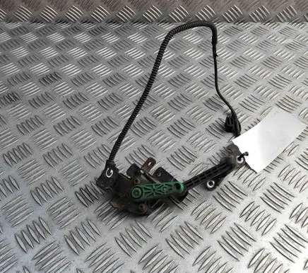 Audi TT TTS RS Mk3 8S Rear air suspension level height sensor 5Q0907503