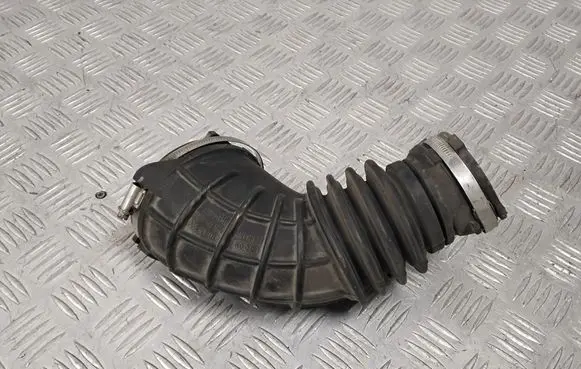 Audi A5 8T 8F Air intake hose/pipe 06H129629E