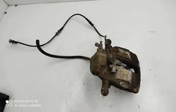 Mercedes-Benz C W203 Front brake caliper