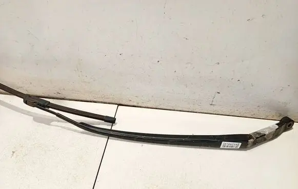 Honda FR-V Front wiper blade arm