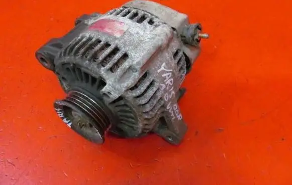 Toyota Yaris Generator/alternator 2706023030