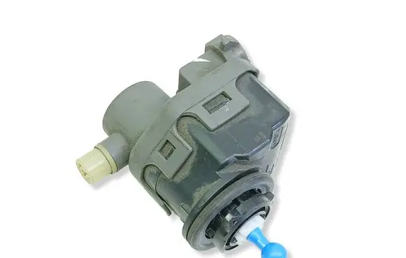 Nissan Qashqai+2 Headlight level adjustment motor 7700420737