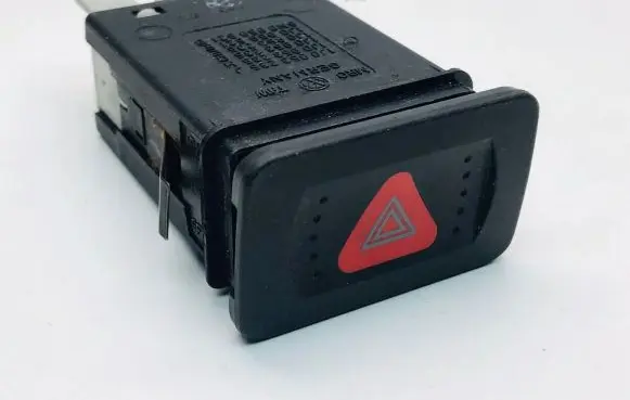 Volkswagen Golf IV Hazard light switch 1J0953235J