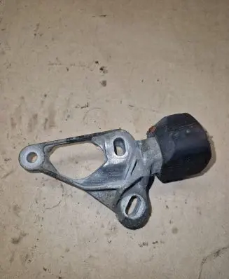 Audi A4 S4 B8 8K Engine mounting bracket 8K0199343C