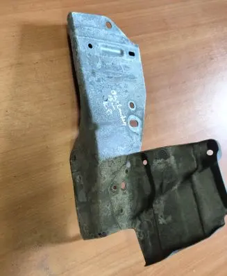 Mitsubishi Outlander Holder (bracket) 