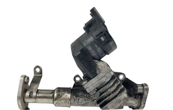 BMW 1 E81 E87 EGR valve 7563241