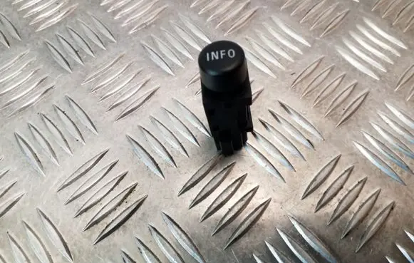 Mitsubishi ASX Other switches/knobs/shifts R2362