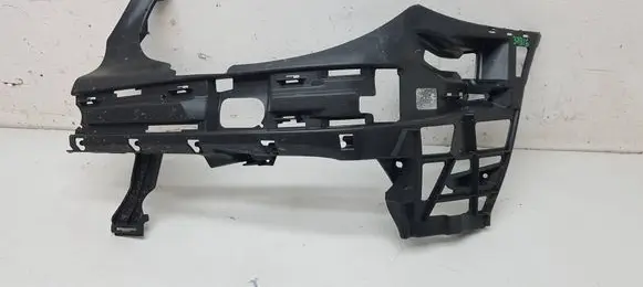 Mercedes-Benz E W211 Front bumper mounting bracket A2118800352