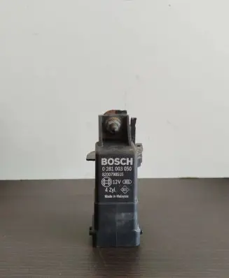 Renault Trafic III (X82) Glow plug pre-heat relay 8200798585 0281003050