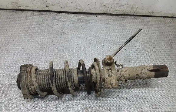 Volkswagen Polo IV 9N3 Front shock absorber with coil spring