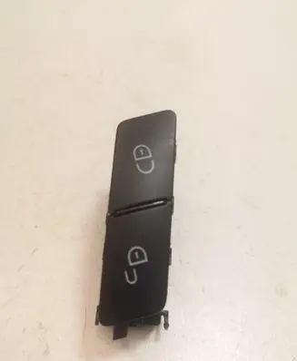 Mercedes-Benz C W204 Central locking switch button A2048706410