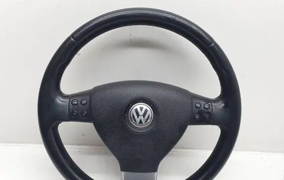 Volkswagen Golf V Steering wheel