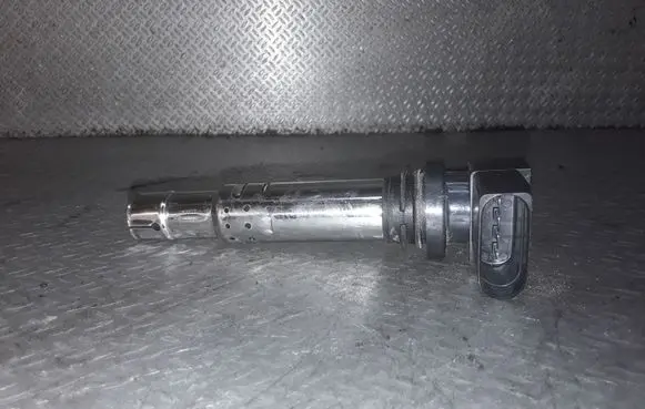 Volkswagen Tiguan High voltage ignition coil U5002