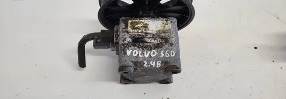 Volvo S60 Power steering pump 9485757