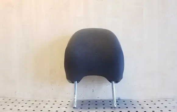Volvo V50 Front seat headrest 