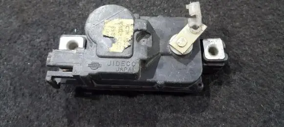 Nissan Terrano Central locking motor 