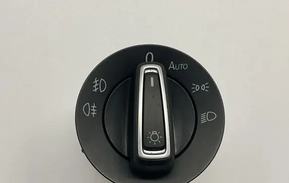 Volkswagen Golf VII Light switch 5G0941431BD 10097012