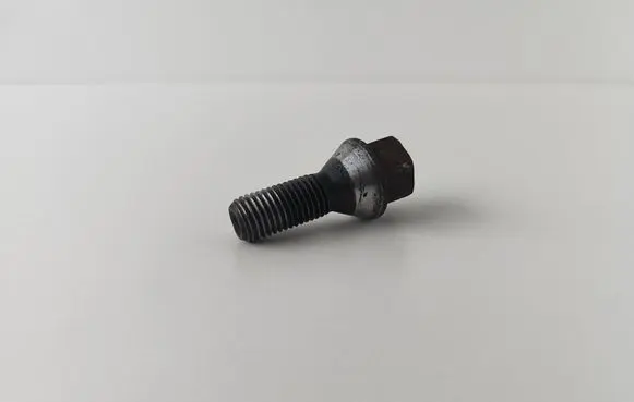 BMW 5 E60 E61 Nuts/bolts 