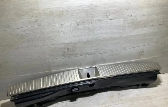 Mercedes-Benz C W204 Trunk/boot sill cover protection A2046906541