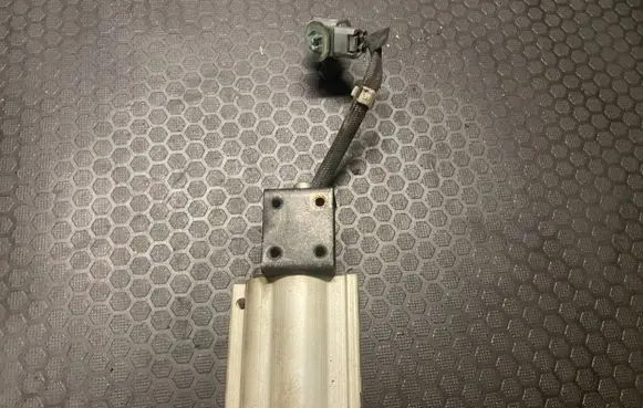 Honda CR-V Air conditioning (A/C) expansion valve 4433101120