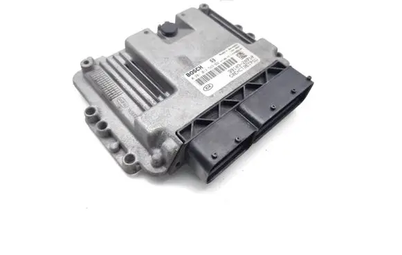KIA Ceed Engine control unit/module 39103-2A710 0281013569
