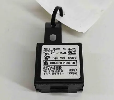 Volvo XC60 Keyless system antenna AH4N15607AE 28227917