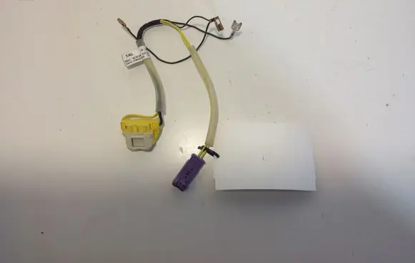 Volkswagen Jetta VI Airbag squib ring wiring 1K0971584