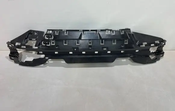 BMW 4 G22 G23 G24 G26 Rear bumper mounting bracket 8096508