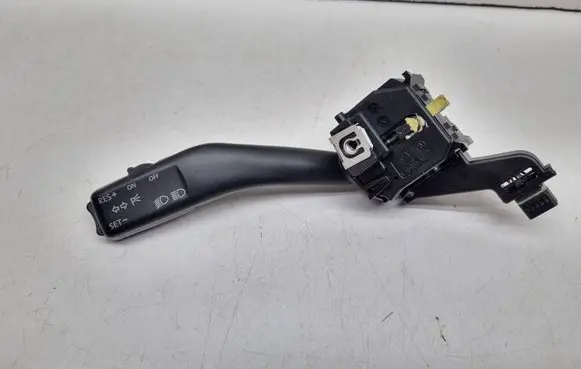 Skoda Octavia Mk2 (1Z) Indicator stalk 1K0953513A
