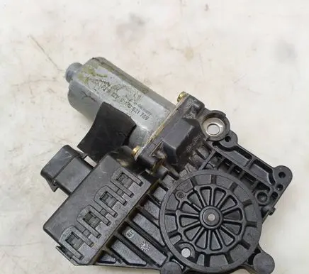Opel Astra G Front door electric window regulator 90521882 119951200