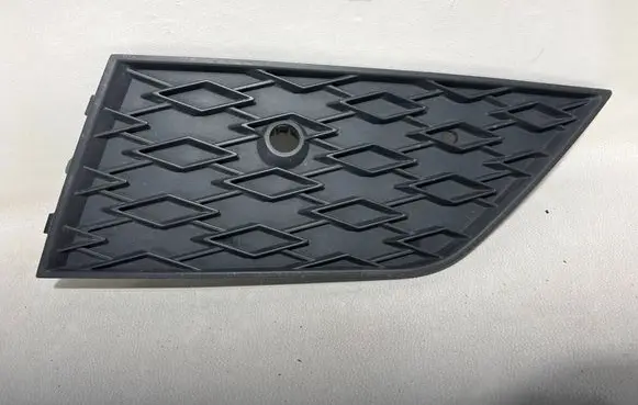 Skoda Octavia Mk4 Front bumper lower grill 5E3807682E
