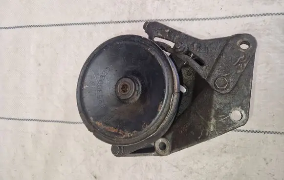 Jeep Cherokee XJ Power steering pump