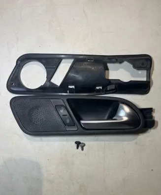 Volkswagen Tiguan Rear door interior handle 5N0839114 5N0839114A 5N0839198