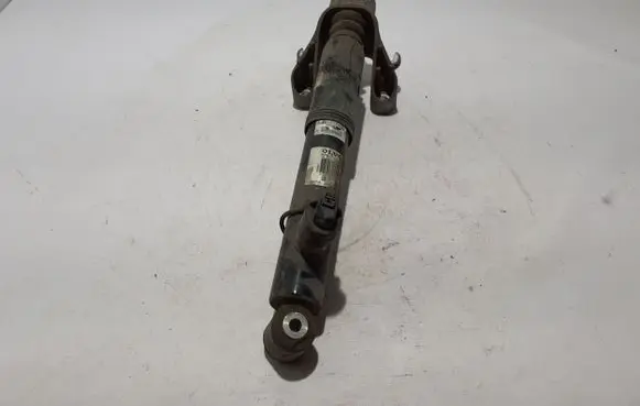 Volvo XC90 Rear shock absorber/damper 32246746