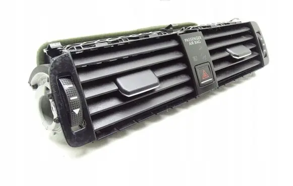 Volkswagen Jetta VI Front bumper lower grill 5C7819728