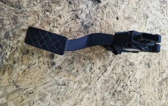Skoda Octavia Mk3 (5E) Accelerator throttle pedal 5Q1721503H