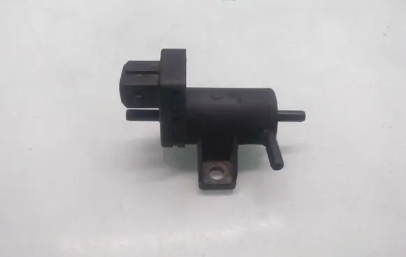 Renault Scenic II - Grand scenic II Turbo solenoid valve 7700113709