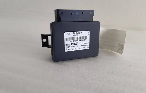 Porsche Macan (95B) Hand brake control module 95B907801B 95B907801A