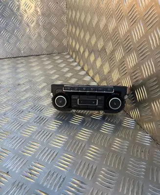 Volkswagen PASSAT B7 Climate control unit 5K0907044ES 5HB00974661