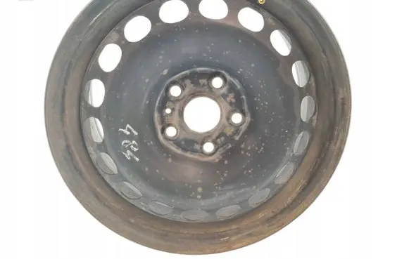 Volkswagen PASSAT B6 R16 steel rim
