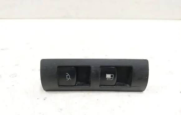 Volkswagen New Beetle Fuel tank opening switch 1C1959515 1C1959551