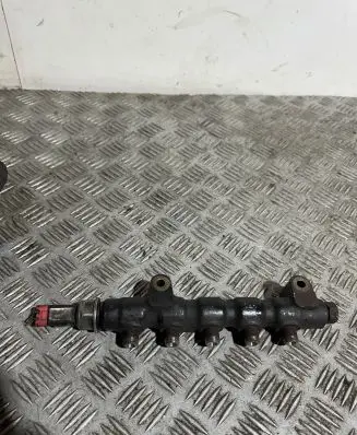 Citroen C4 II Picasso Fuel main line pipe 9654592680