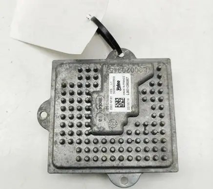 Maserati Levante LED ballast control module L90108087 S2205000600